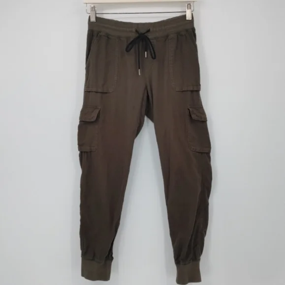 Aritzia green jogging pant - Picture 1 of 6